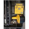Image 4 : Dewalt 16 gauge cordless nailer one battery no charger model#DC616