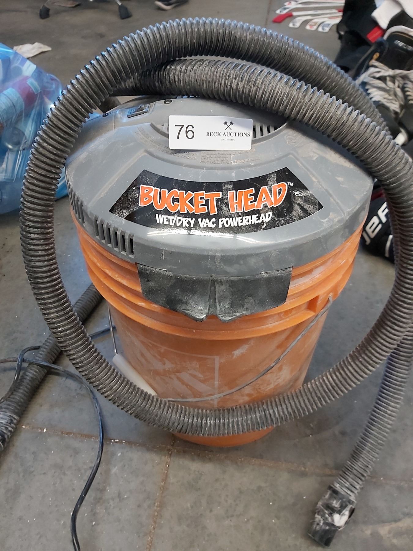 Bucket Head wet/dry vac power head Beck Auctions Inc.