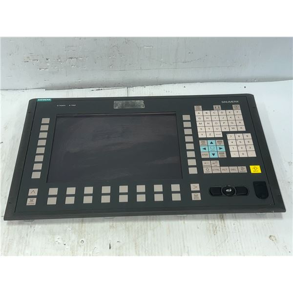 Siemens #6FC5203-0AF02-0AA1 Sinumerik Operator Panel Front