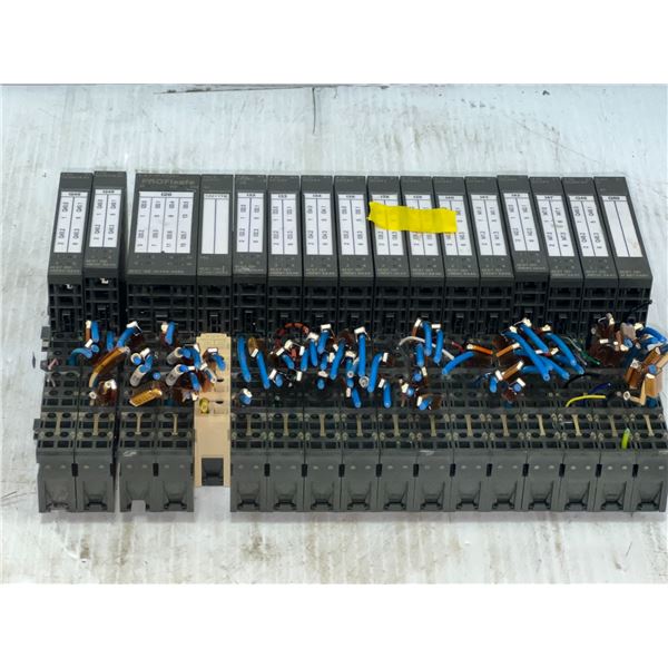 Lot of Siemens Modules (See Pics For Part Numbers)