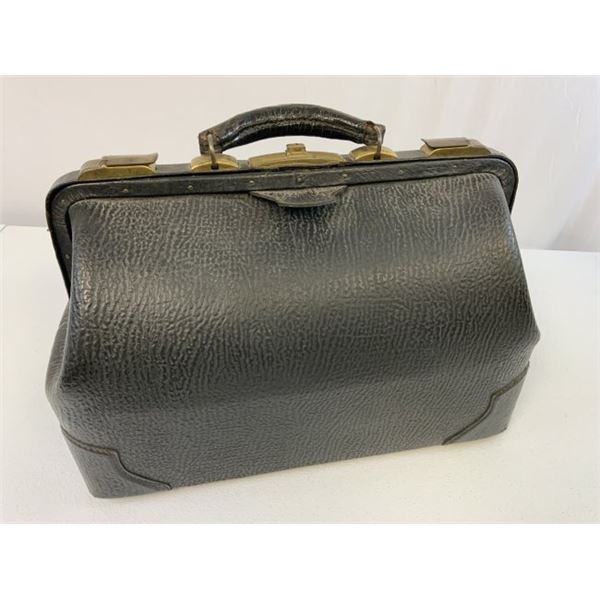 ANTIQUE LEATHER DOCTORS BAG - 19th CENTURY OLD
