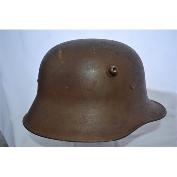 WWI AUSTRIAN HUNGARIAN K.U.K. GERMAN STYLE M17 COMBAT HELMET
