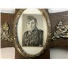 Image 3 : WWII GERMAN SOLDIERS PICTURE IN IRON CROSS DECORATED WOODEN FRAME