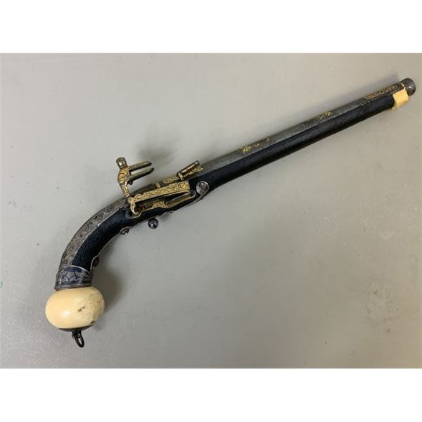 ANTIQUE RUSSIAN CAUCASIAN MIQUELET PISTOL GOLD SILVER