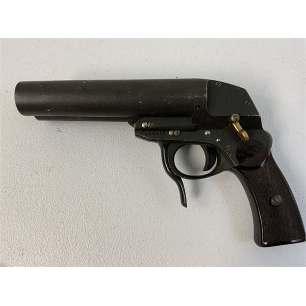 WWII GERMAN LUFTWAFFE DOUBLE BARREL FLARE GUN BY KRIEGHOFF 1942