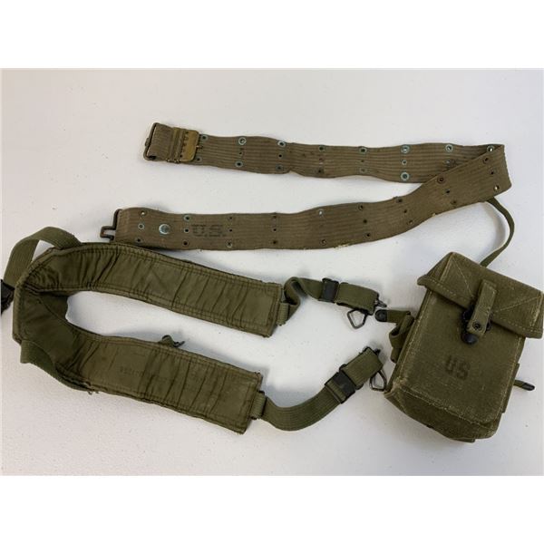 US KOREAN WAR ERA GUN BELT WITH POUCH WITH CONTENTS AND SUSPENDERS