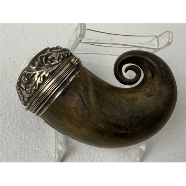ANTIQUE EARLY 1800S CARVED SCOTTISH HORN POWDER SNUFF SILVER REPOSE WORK