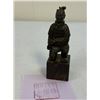 Image 1 : KNEELING CHINESE WARRIOR CARVED SOAPSTONE FIGURINE INK SEAL STAMP