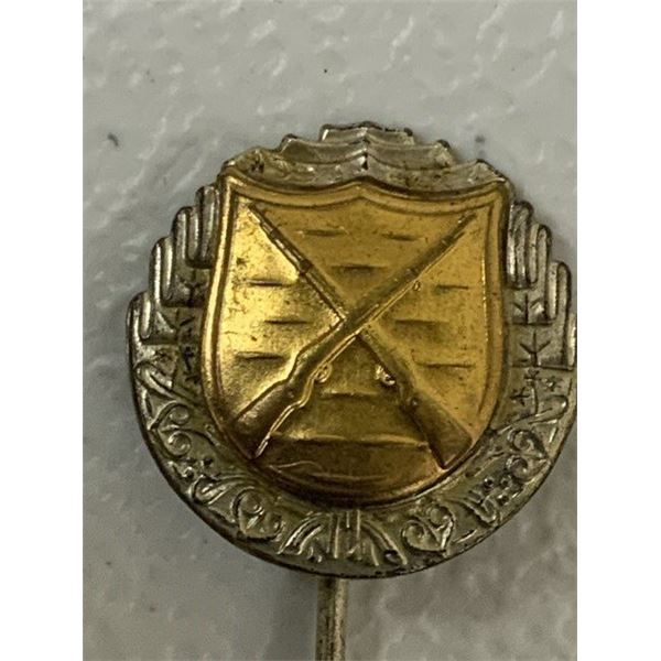CZECHOSLOVAKIA REPUBLIC PRE WWII ARMY RIFLES PROFICIENCY BADGE STICK PIN