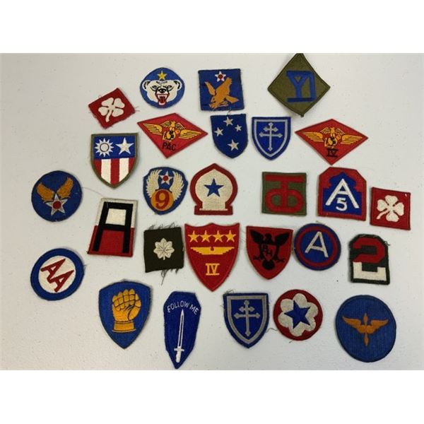 USA LARGE LOT OF US MILITARY UNIFORM PATCHES