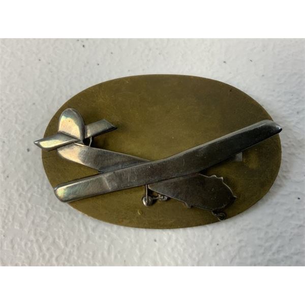 UK EARLY PARATROOPER GLIDER BADGE