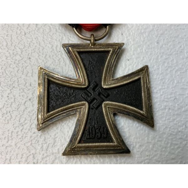 WWII GERMAN IRON CROSS 2nd CLASS MEDAL WITH RIBBON