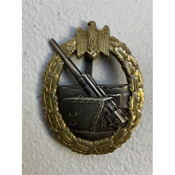 WWII GERMAN NAVY KRIEGSMARINE COASTAL ARTILLERY BADGE