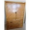 Image 1 : A Wonderful Wooden Dresser