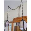 Image 1 : A Gorgeous Pair Of Hanging Lights With Flower Décor