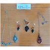 Image 1 : A Gorgeous Assortment Of Costume Jewelry