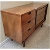 Image 2 : A Wonderful Wooden Dresser