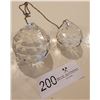 Image 1 : A Pair Of Beautiful Crystal Balls (1 Large, 1 Small)
