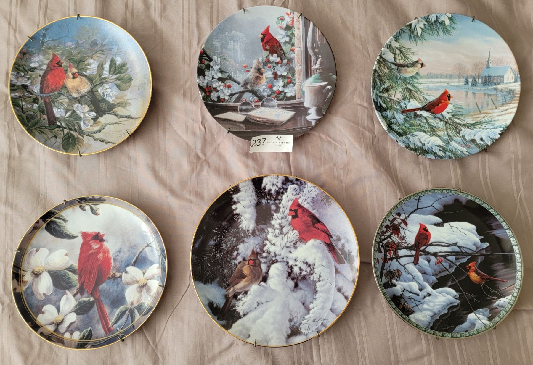 6 Stunning Cardinal-Themed Decorative Plates - Beck Auctions Inc.