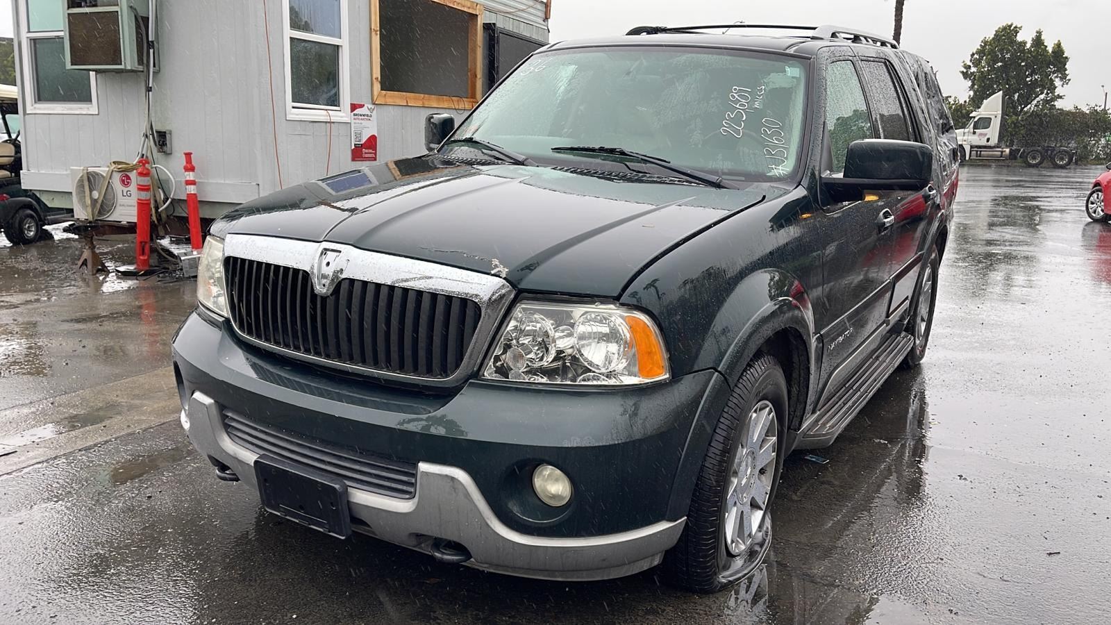 2003 Lincoln Navigator Luxury