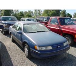 93 FORD TAURUS 4DR EXMT.                                              