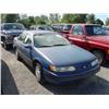 Image 1 : 93 FORD TAURUS 4DR EXMT.                                              