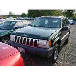 *96 JEEP CHEROKEE 4X4 4DR SUV 125,780 ACTUAL                          