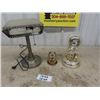 Image 1 : 2 Anniversary Clocks + Modern Table Lamp - Heavy Duty Base