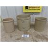 Image 1 : (2) 1 Gal Crocks - 1 Medalta & 3 Gal Medalta Crock