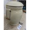 Image 2 : 5 Gal Crock Water Dispenser with Lid - Good Handles