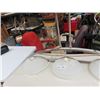 Image 3 : 3 Ceiling Mount Light Fixtures