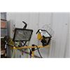 Image 2 : Halogen Light on Stand