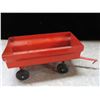 Image 5 : Antique Metal Tractor toy with metal wagon + Tires