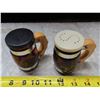 Image 2 : 2 salt and pepper tankard shakers