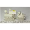 Image 2 : "Snow babies" figurines - friendship club train