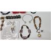 Image 4 : Assorted costume jewelry - necklaces and bracelets