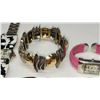 Image 6 : 8 assorted womans wrist watches and bracelet