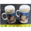 Image 4 : 3 pairs of Christmas themed salt and pepper shakers (Ceramic)