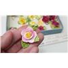 Image 4 : Vintage english bone china roses - cake décor