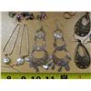 Image 2 : Lot of assorted earrings (Costume)