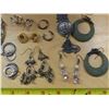 Image 3 : Lot of assorted earrings (Costume)