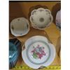 Image 3 : 8 Decorative bowls, including 2 blue mountain dishes