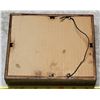 Image 3 : Vintage Shadow Box (6"x7")