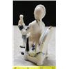 Image 3 : Vintage Porcelain Colonial Man with Violin