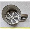 Image 2 : Antique Flour Sifter