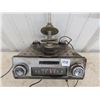 Image 2 : Vintage 1950's-60's 12 V Car Radio - Unknown 