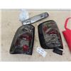 Image 1 : 2009 GMC Series New Tail Light Set