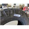 Image 2 : 2 Goodyear Duratraks Tires LT 275 / 65R/R18