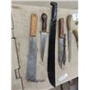 Image 4 : Assorted Knives ; Machete, Throwing, Carving Set, Ceremonial? 