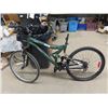 Image 1 : Reebok Titan 26" Mountain Bike- NO Seat - Fun times - 